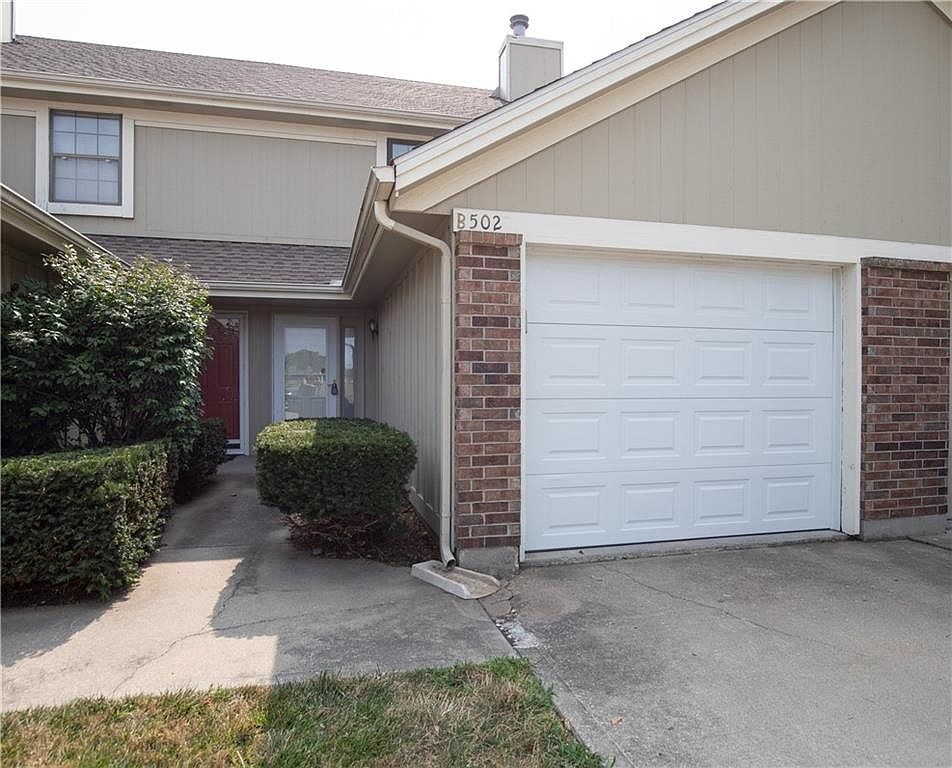 502 NE 6th St APT B, Blue Springs, MO 64014 | Zillow
