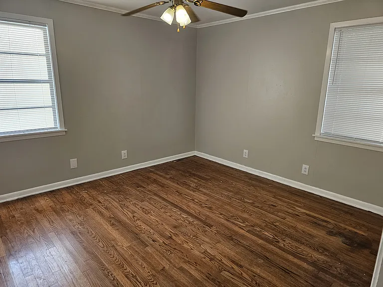 114 Fairlane Dr — Photo 13