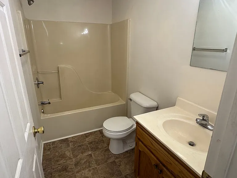 722 Old Stage Rd — Photo 4