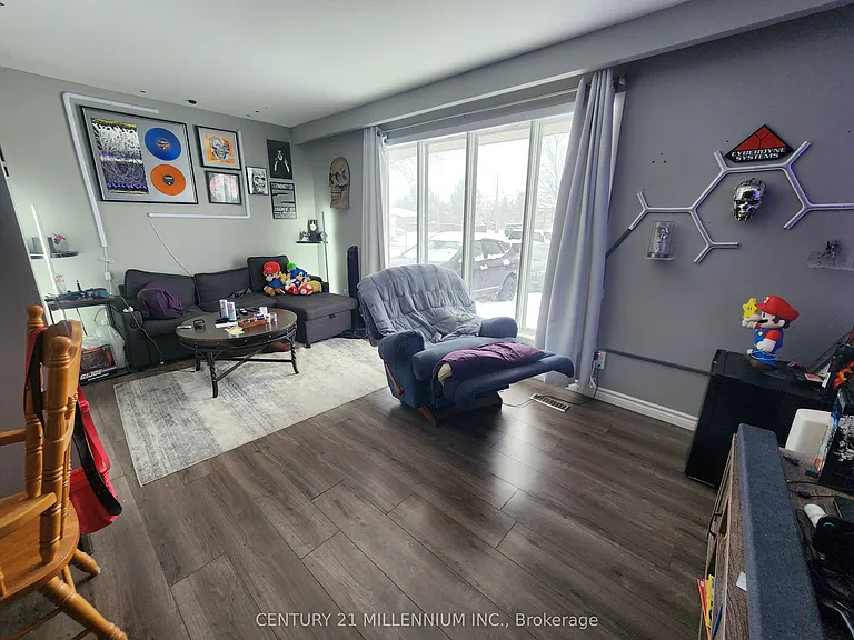 79 A Dawson Rd #MAIN — Photo 8