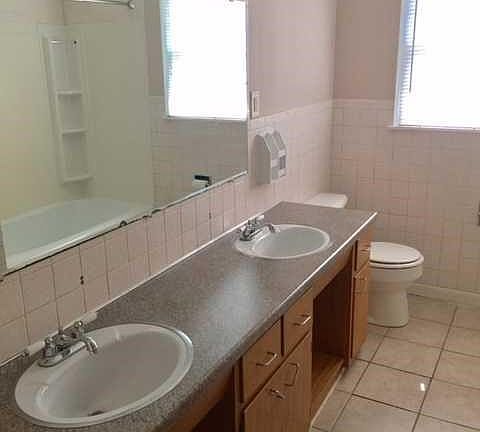 Seneca Bathroom