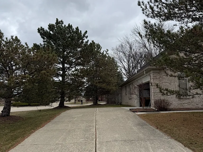 40342 Riverbend Dr — Photo 38