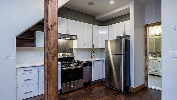 Rented by Nooklyn NYC LLC | media 1