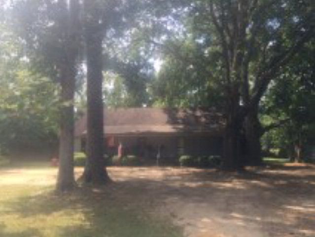 2nd image of 406 W Magnolia St #A