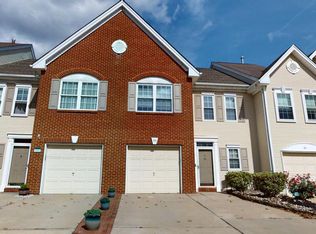 90 La Costa Dr, Blackwood, NJ 08012