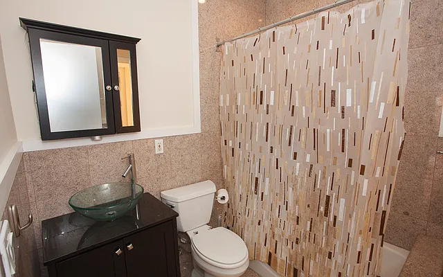Rented by Garfield Realty  | media 32