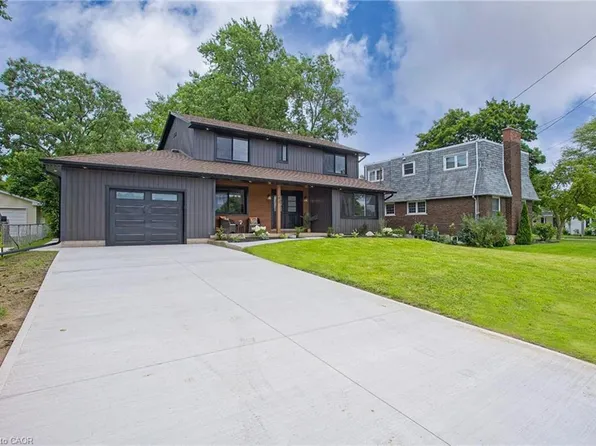 343 Canborough St, West Lincoln, ON L0R 2A0
