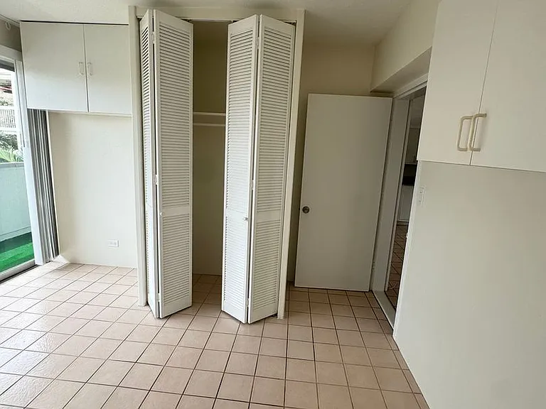 2281 Ala Wai Blvd #404 — Photo 16