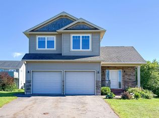23 Devonshire St W, Charlottetown, PE C1E0E7