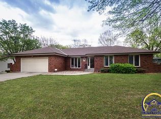 918 SW Glendale Dr, Topeka, KS 66606
