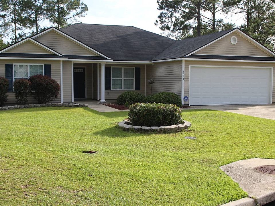 1st image of 4082 Grande Oaks Dr