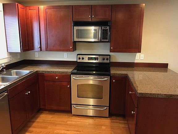 Kitchen ; Cherry Cabinets & Stainless Steal Appliances