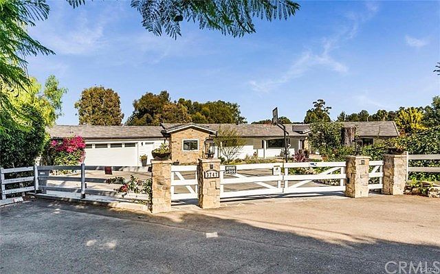 1st image of 3747 Palos Verdes Dr N