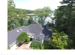 30 Larchwood Ln, Blue Hill, ME 04614