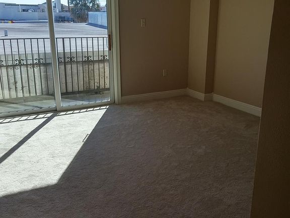 3rd image of 3456 Cleary Ave Ste 207