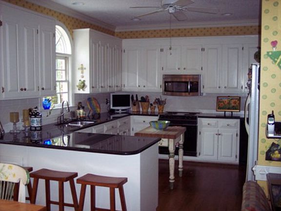 5th image of 809 Joshua Clay Dr