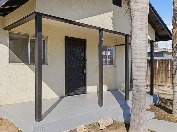 4th image of 216 Decatur Street