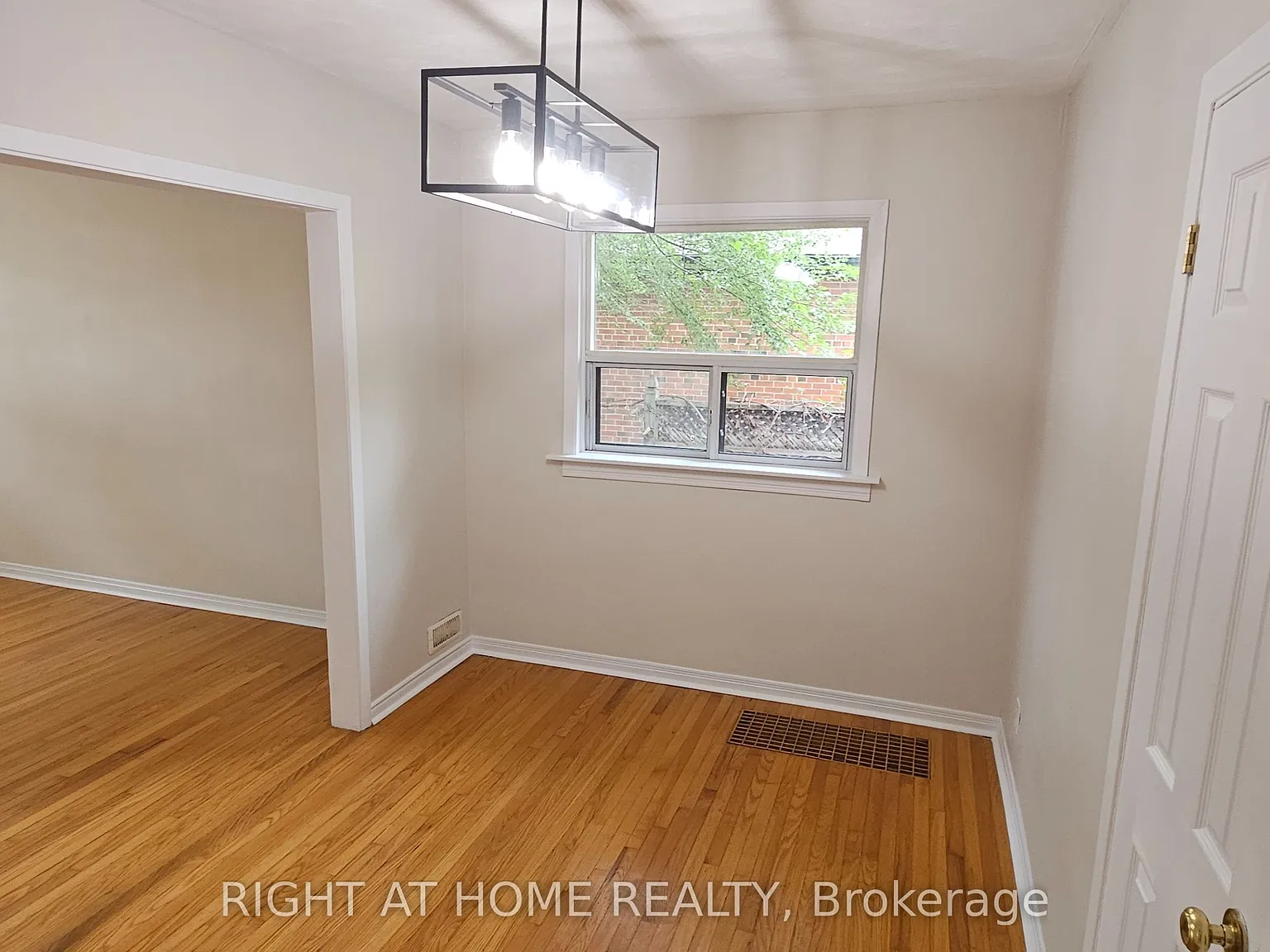 2 bed, $2,550 — Photo 4