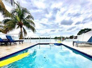 2431 SW 58th Mnr #1-2, Fort Lauderdale, FL 33312