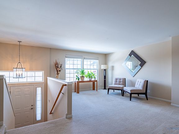 5th image of 2490 Anna Way