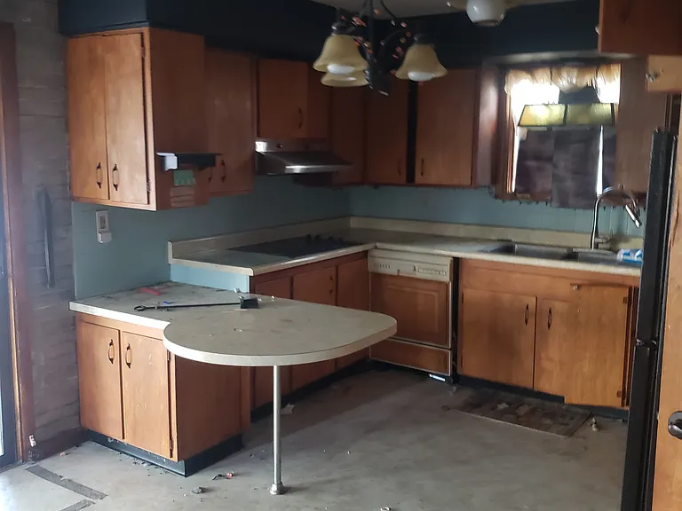 14556 N 300 E — Photo 12