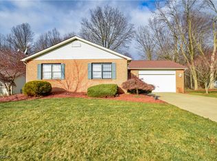 311 Michaels Ct, Cortland, OH 44410