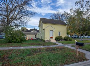 202 Palo Alto St, Whittemore, IA 50598