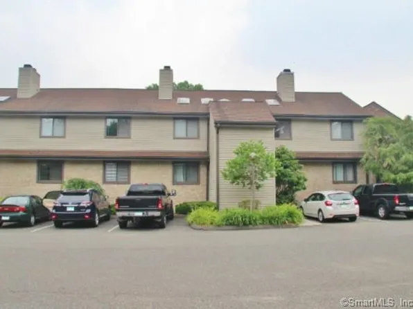 2437 Bedford St #G8, Stamford, CT 06902