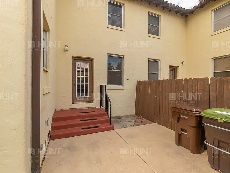 3B E St W #689B — Photo 43