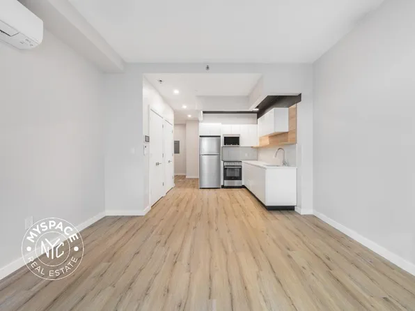 219 Lenox Road image 1 of 8