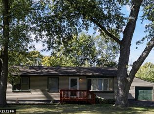 2828 Eleanor St, Portage, IN 46368