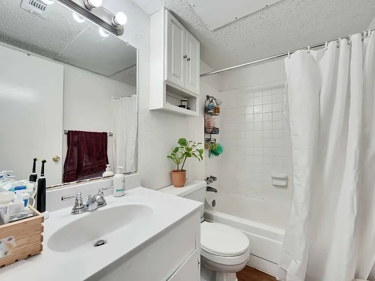 2803 Hemphill Park #B201 — Photo 7