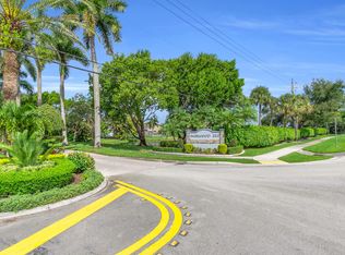 1541 SW 102nd Ter, Davie, FL 33324