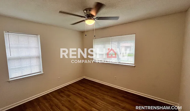 3909 Dante Ave — Photo 12