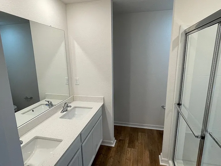 75 Raleigh Dr — Photo 14