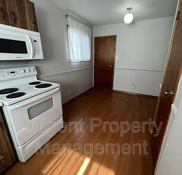 926 Dainard Dr #5 — Photo 21