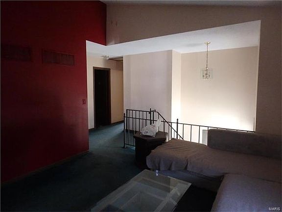 3rd image of 15522 95th Ave