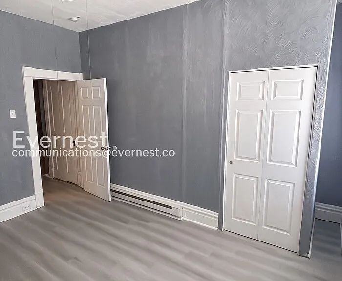 3720 Fairview Ave — Photo 11