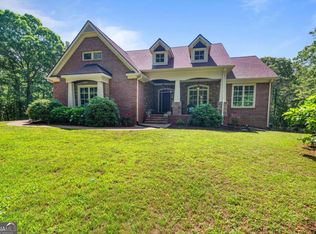 56 Cedar Gate Ln, Kingston, GA 30145