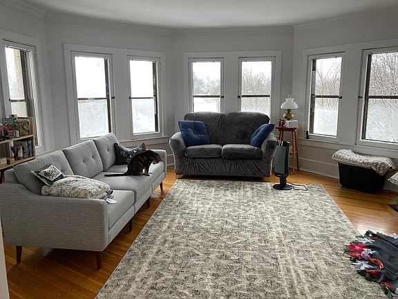 4th image of 176 Chapin Pkwy APT 20