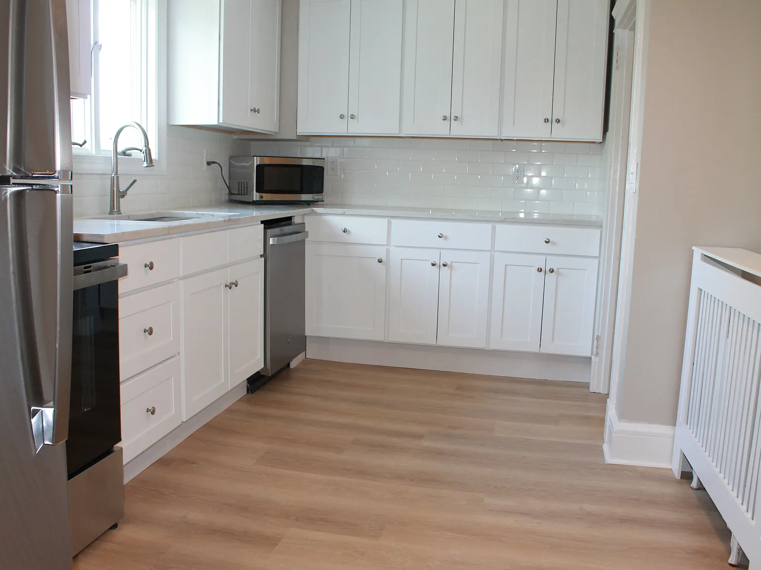2 bed, $2,850 — Photo 2