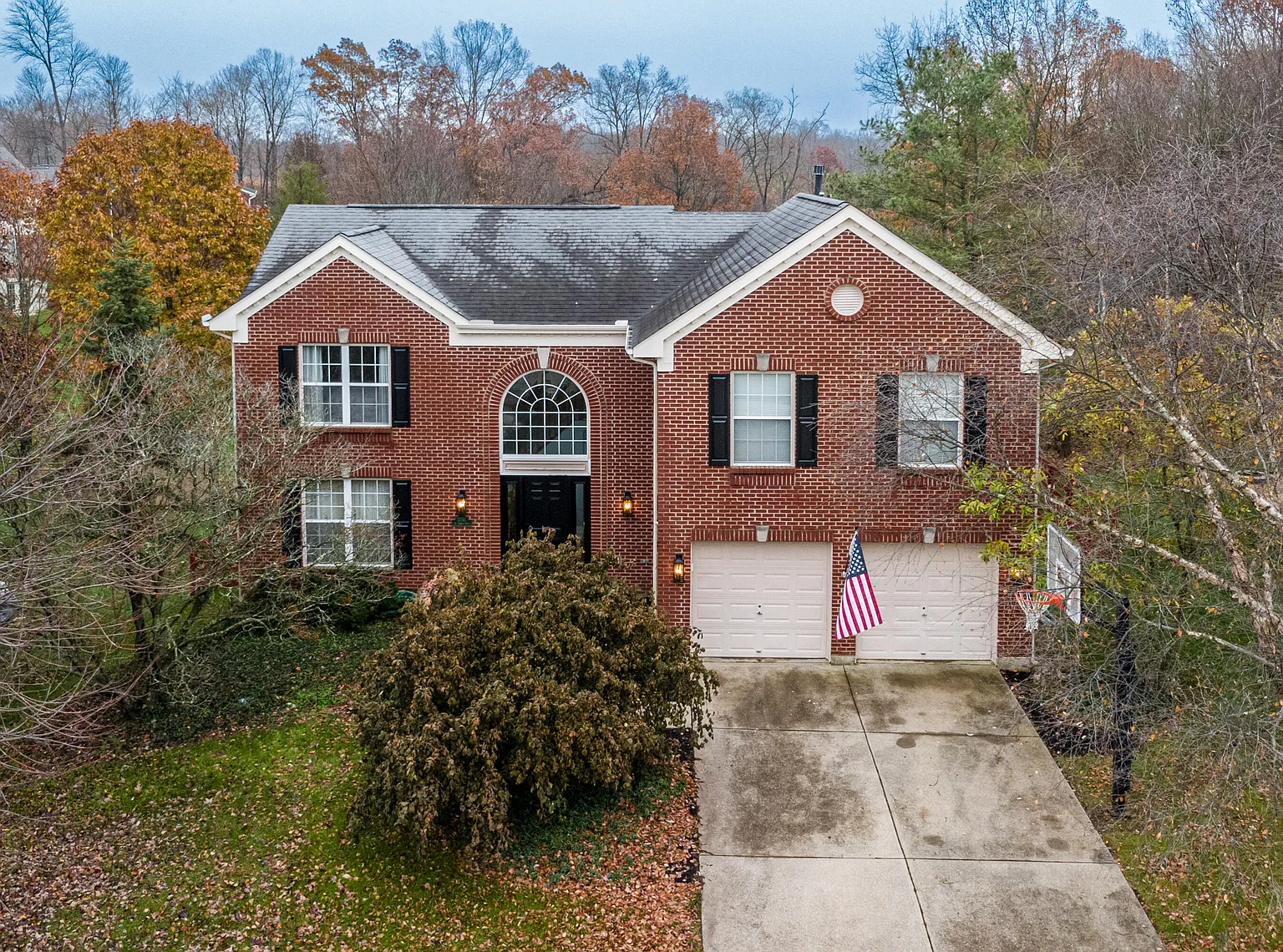 3291 McCowan Dr photo 1