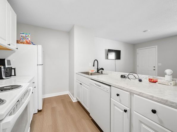 wichita-kansas-2062429182 picture