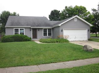 316 Brookwood Trl, McHenry, IL 60050