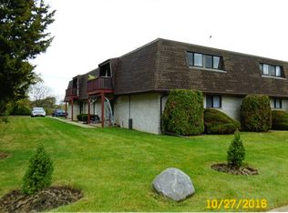 1917 Stonebridge Dr APT 2D, New Lenox, IL 60451