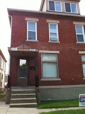 2nd image of 235 1/2 W 8th Ave