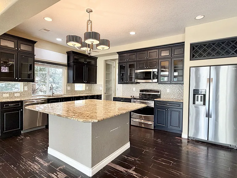 8284 Cypress Wood Dr — Photo 7