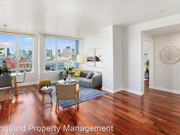 3rd image of 300 Berry St Unit 1211