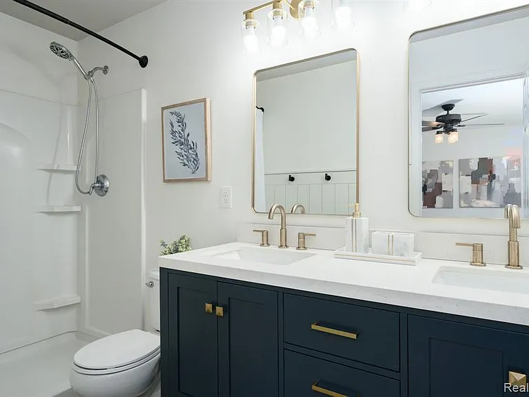 425 Knollwood Dr — Photo 19