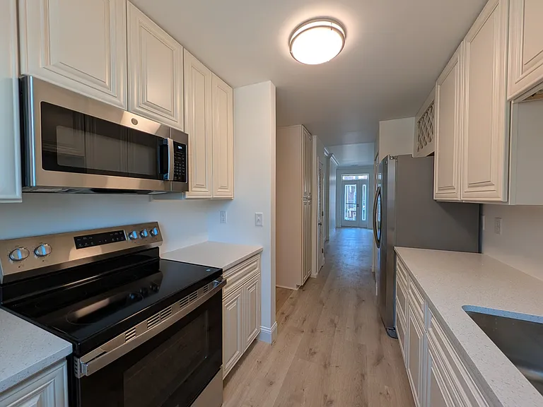 533 Clara Ave #13 — Photo 17